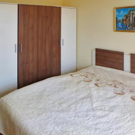 アパート Elegant Studio Close To The Sea And Beach