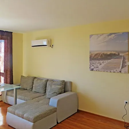 Elegant Studio Close To The Sea And Beach ブルガス